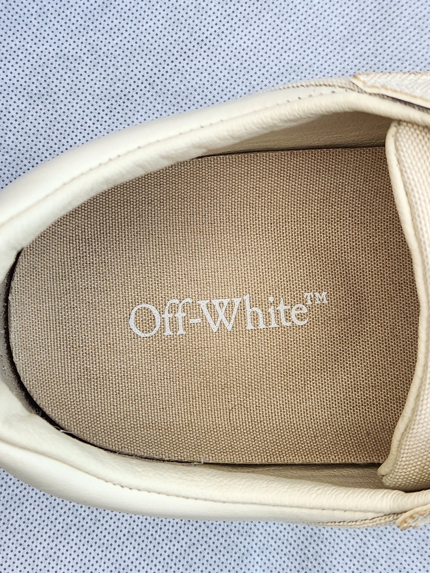 Baskets Off-White