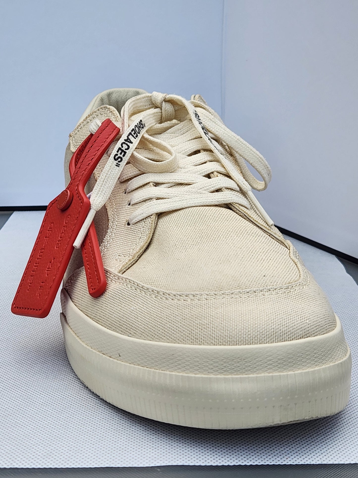 Baskets Off-White